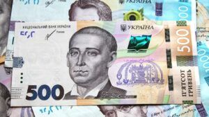зарплата військових