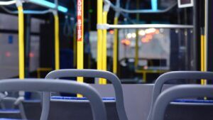 громадський транспорт