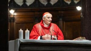 кардинал Маттео Дзуппі