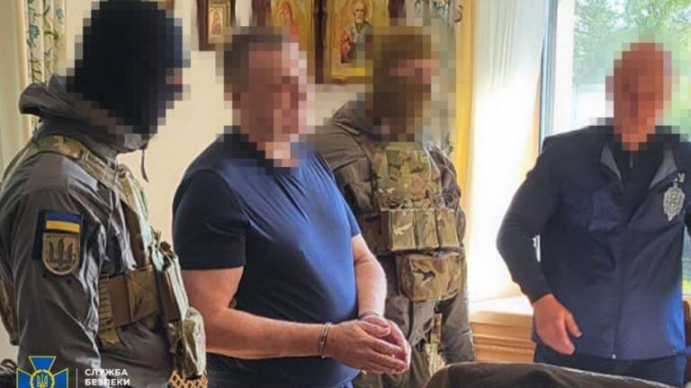 виготовлення фальшивих боєприпасів