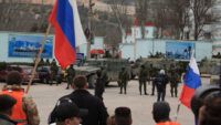 російські військові
