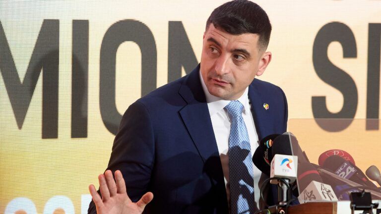 Джордже Сіміон