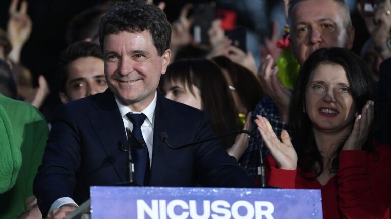 Никушор Дан побеждает на выборах президента Румынии