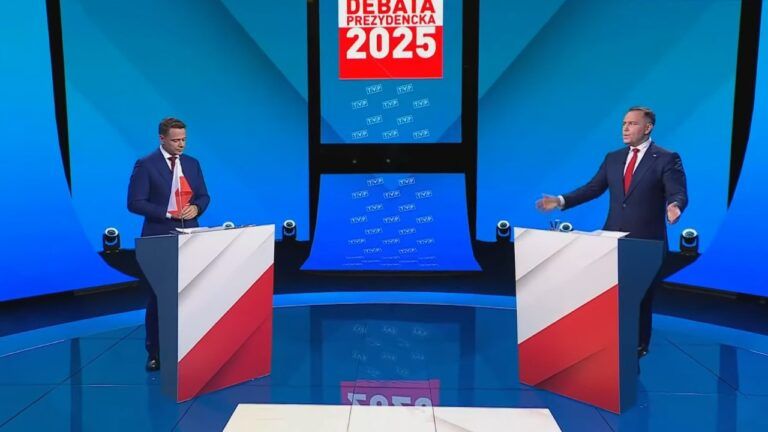 Кароль Навроцький, Рафал Тшасковський