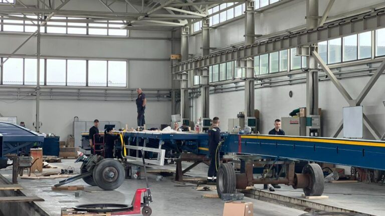 комплекс з виробництва спецпричепів