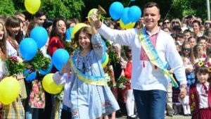 останній дзвоник випускники