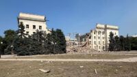 Удар по будівлі Херсонської ОВА