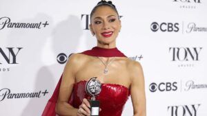 Tony Awards 2025, Ніколь Шерзінгер