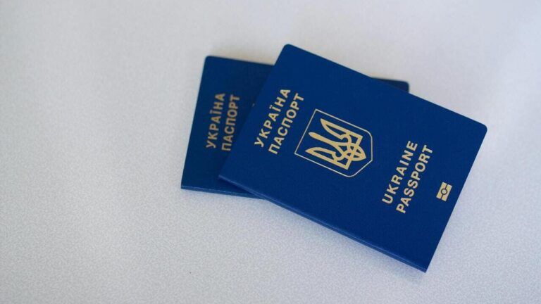 зміна прізвища після одруження