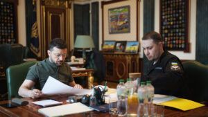 Зеленський і Буданов привітали США та Трампа з Днем незалежності Зеленський-буданов