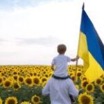 С Днем Конституции Украины 2026: особенные слова для особого дня