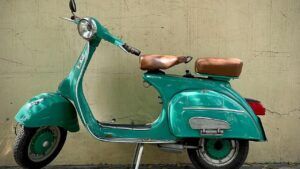 яким транспортом можна керувати без водійських прав в Україні