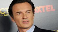 Julian McMahon Джуліан МакМахон