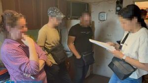 наживались на реконструкції укриттів