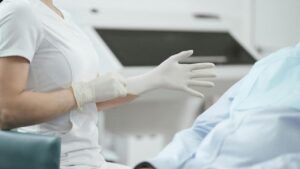 Як обрати медичний одяг для лікаря чи медсестри