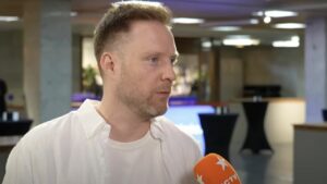 Денис Тарасов