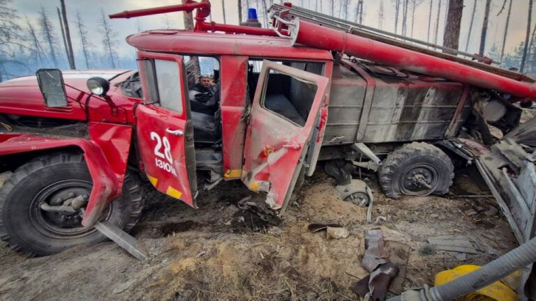 В Харьковской области во время тушения пожара на мине подорвался спасатель