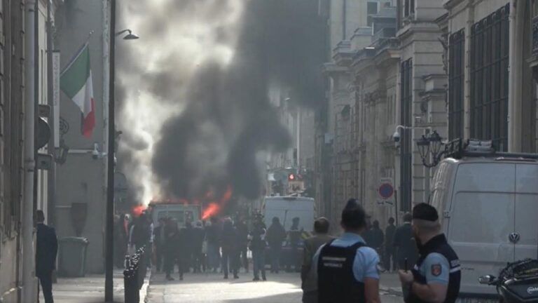 пожежа в Парижі