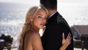 Аліна Гросу