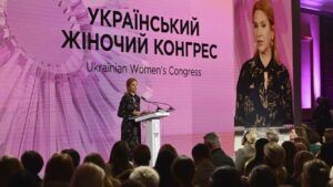 Олена Кондратюк