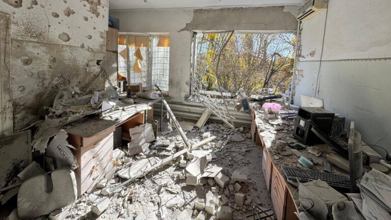Зеленський відреагував на російський обстріл дитячої лікарні у Херсоні 29 жовтня 2025
