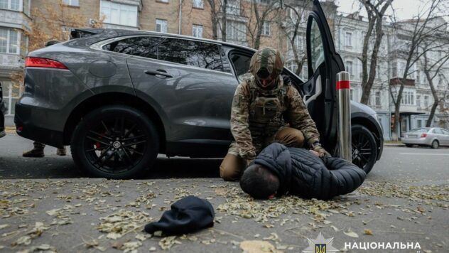 Нацполіція затримала шахраїв