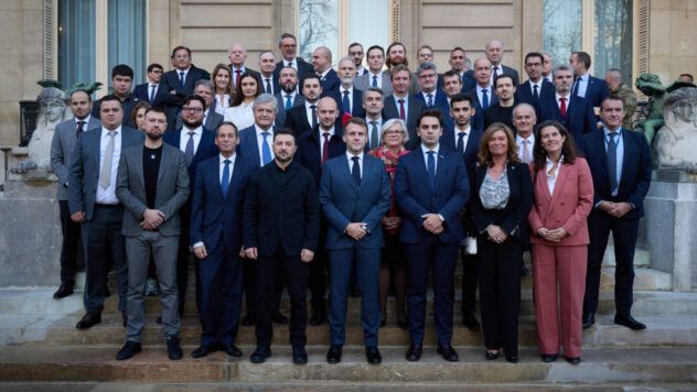 Зеленський і Макрон взяли участь у форумі з питань спільного виробництва дронів