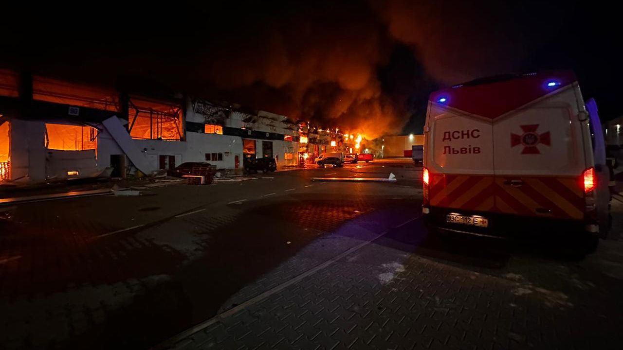 Обстріл України 19 листопада: удар по енергетиці, 26 загиблих у Тернополі, десятки поранених Фото 6 Масований обстріл України 19 листопада 2025 року: де були прильоти ракет РФ Фото 6