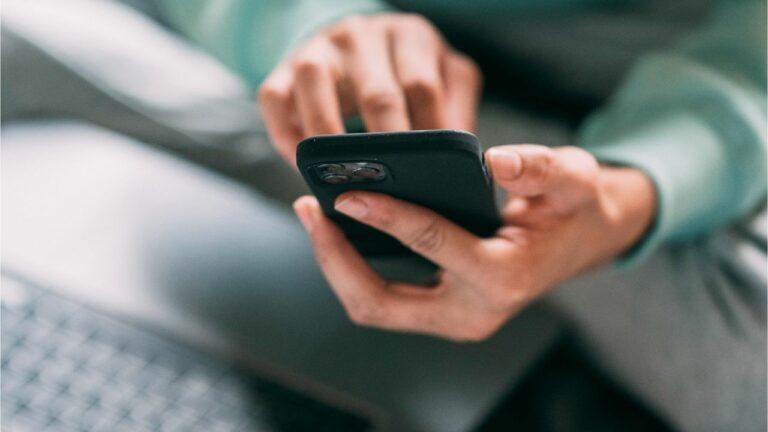 Мобільний інтернет закон