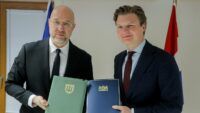 Україна та Нідерланди спільно вироблятимуть дрони: підписано угоду