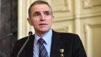 Леонід Каденюк