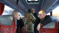 повернення політв'язнів з білорусі