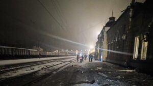 Вокзал у П'ятихатках