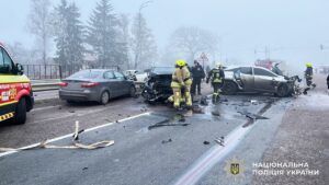 ДТП возле Ровно 20 декабря: последствия столкновения на трассе Киев-Чоп