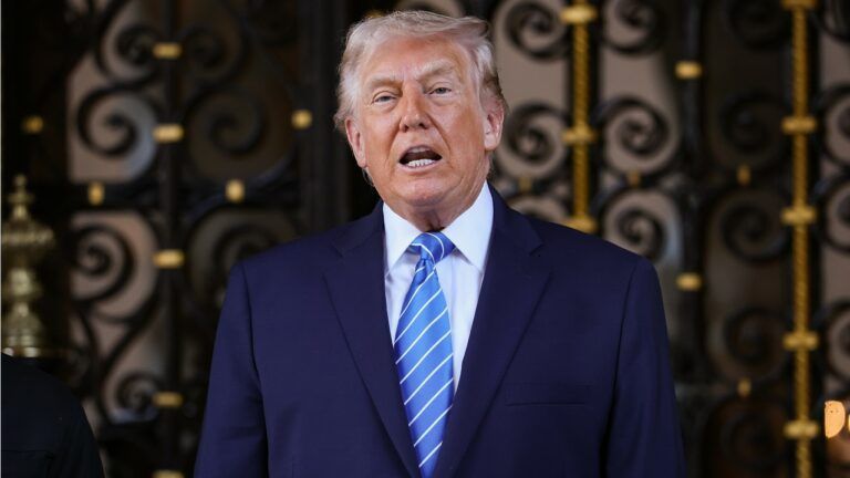 Дональд Трамп у Мар-а-Лаго