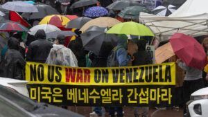 В США начались массовые протесты из-за военной операции в Венесуэле