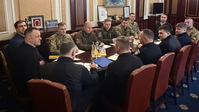 Буданов анонсував рішення щодо боротьби з корупцією в ТЦК та випадками СЗЧ
