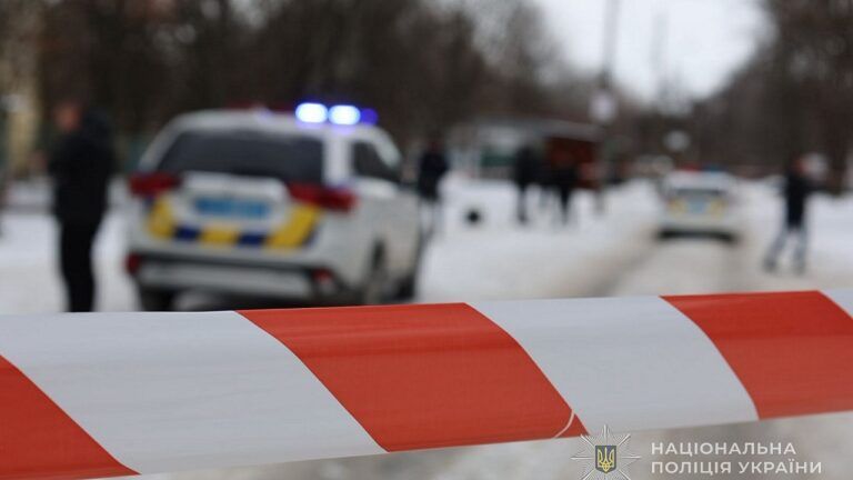 Стрельба в Черновцах: сотрудник ТЦК применил оружие против нападавшего