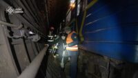 Рятувальники евакуювали пасажирів з метро