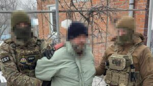 Удари КАБами по Слов’янську коригував охоронець місцевої котельні — СБУ затримали агента ФСБ у Слов'янську