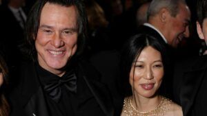 Джим Керрі з коханою