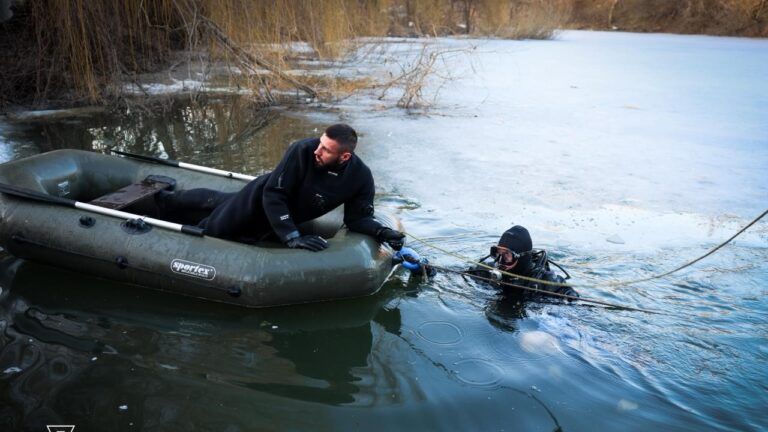 Трагедія на водоймі у Харкові: під кригу провалилися діти