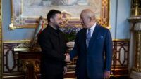 Зеленський подарував Чарльзу III iPad із системою контролю за ситуацією на фронті