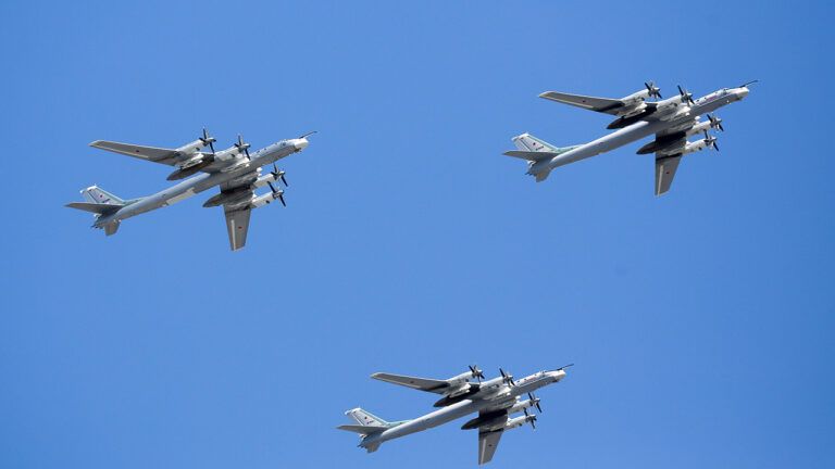 Літаки Ту-95