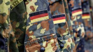 Німеччина обмежила виїзд чоловікам 17–45 років