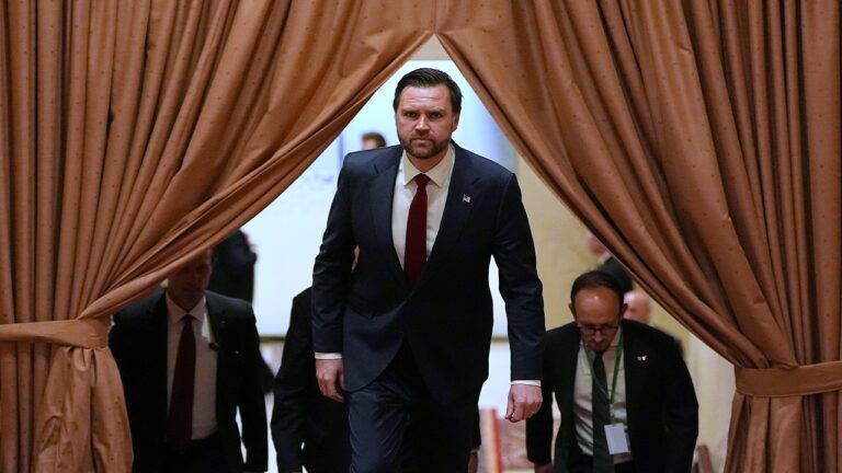 Переговори США та Ірану завершилися безрезультатно: що сказав Венс