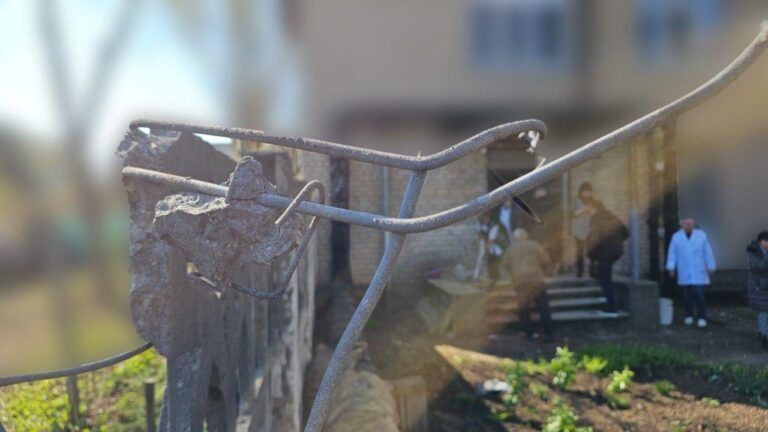 Атака на Херсон 14 квітня 2026