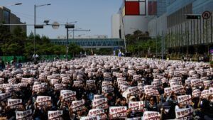протест працівників Самсунга
