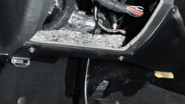 Викрили канал постачання нагородної зброї для РФ