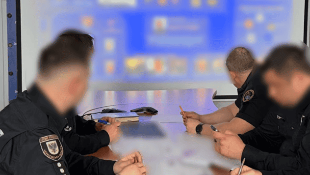 Викрили канал постачання нагородної зброї для РФ